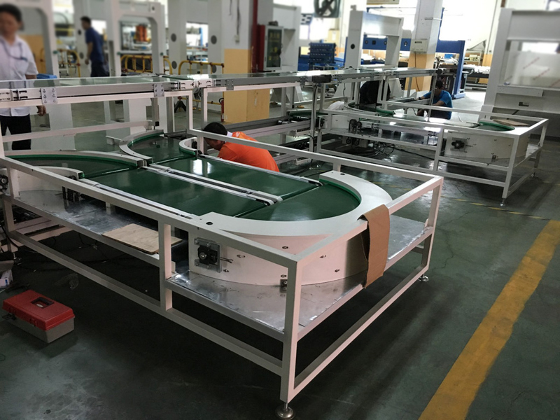 수평 벨트 컨베이어